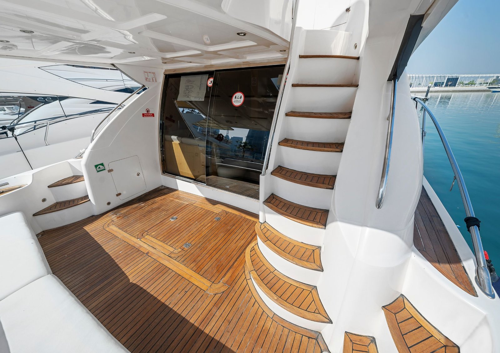 55ft Luxury Yacht View